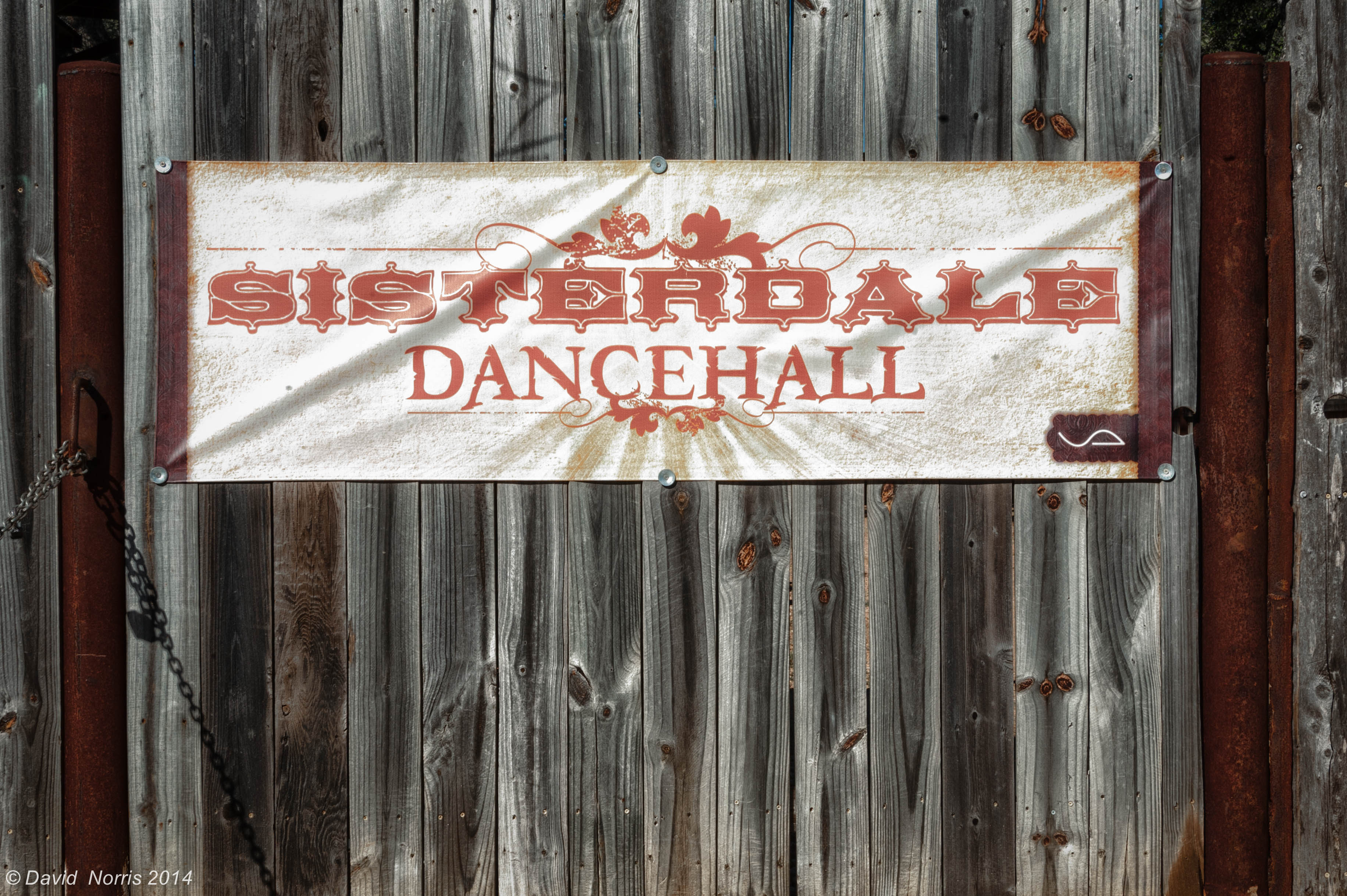 FOCUS ON THE BACKROADS: TEXAS DANCEHALLS – SISTERDALE