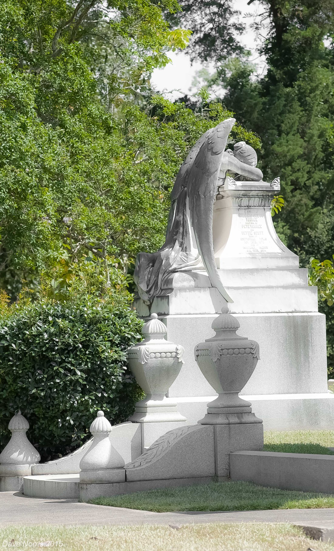 FOCUS ON THE BACKROADS:  HISTORIC TEXAS CEMETERIES